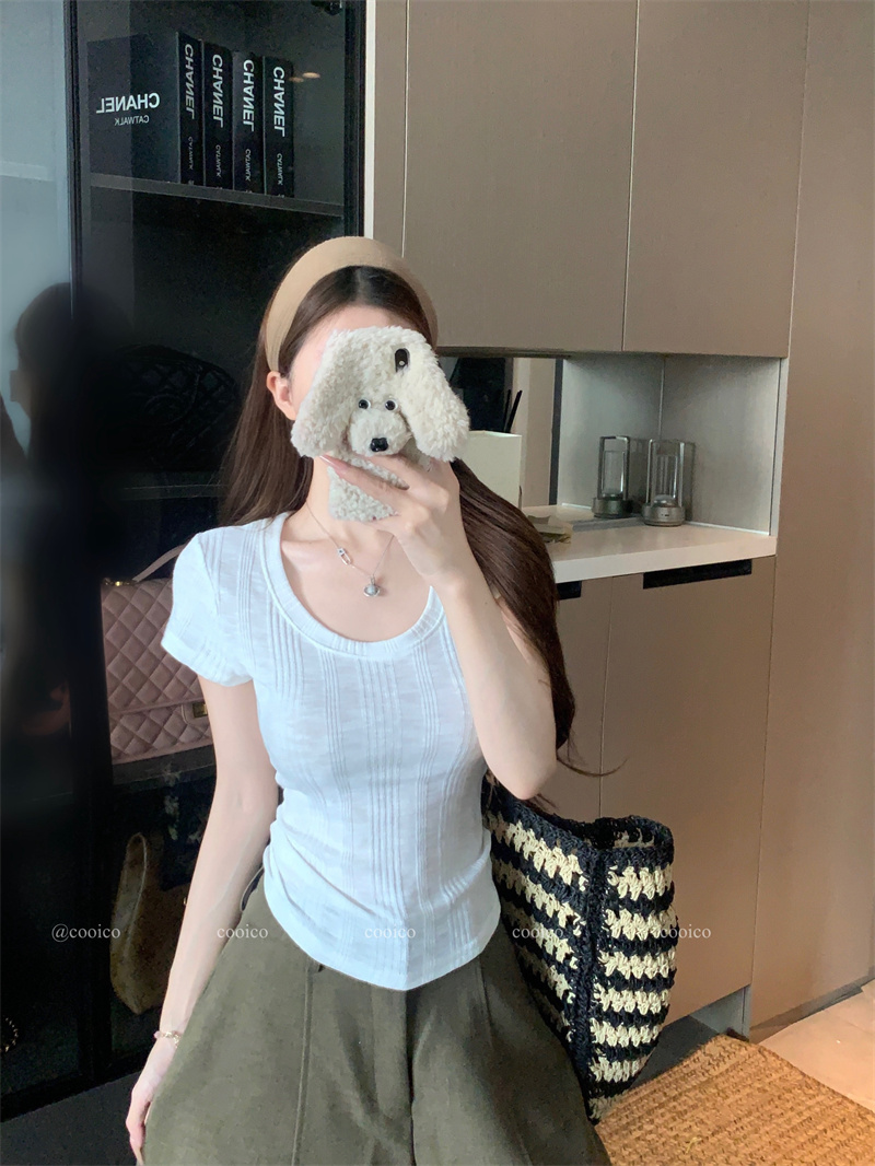 Women's U-Neck Short Sleeve Slim Fit Cropped T-Shirt Summer Korean Sweet Style - Image 3