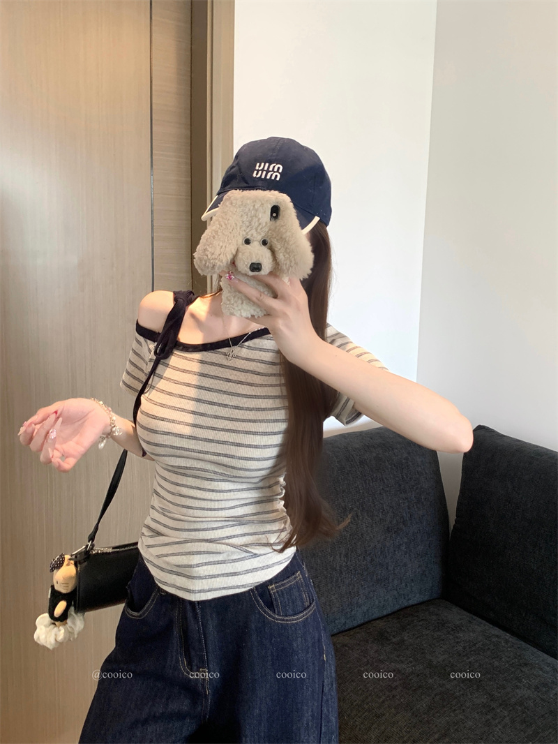 Striped One-Shoulder Short-Sleeve T-Shirt for Women Summer Korean Lazy Style Slimming Off-Shoulder Top