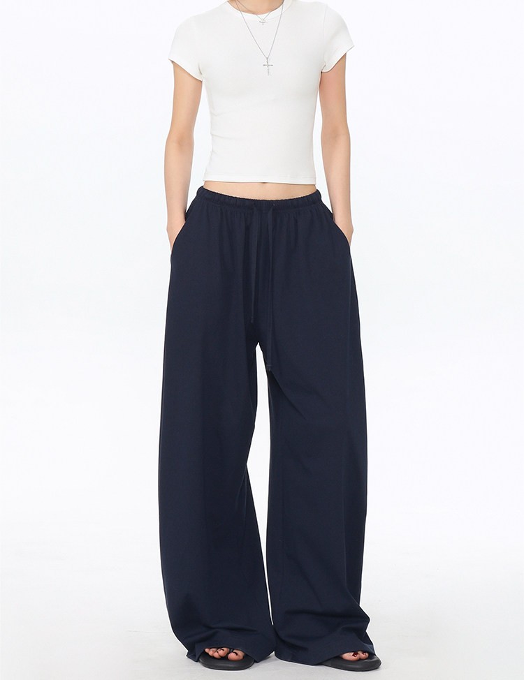 Women's Relaxed Wide-Leg Casual Pants in Navy - Image 4