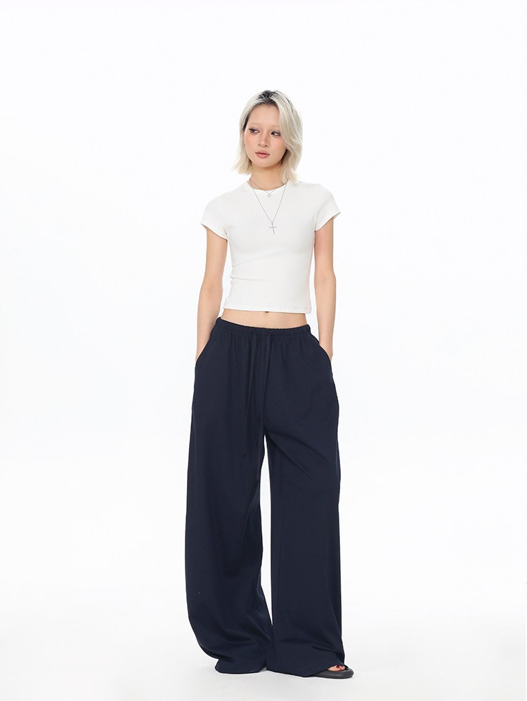 Women's Relaxed Wide-Leg Casual Pants in Navy - Image 3