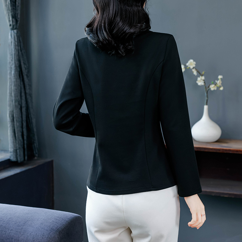 Women's Black Plus Size Long Sleeve Slim Fit T-Shirt - Image 4