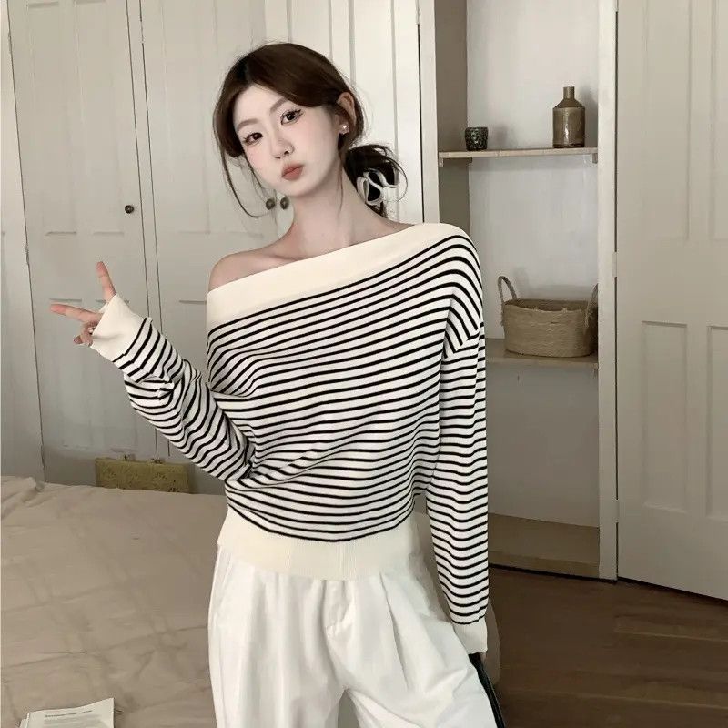 Korean Style Striped One-Shoulder Slim Knit Top Spring Long Sleeve